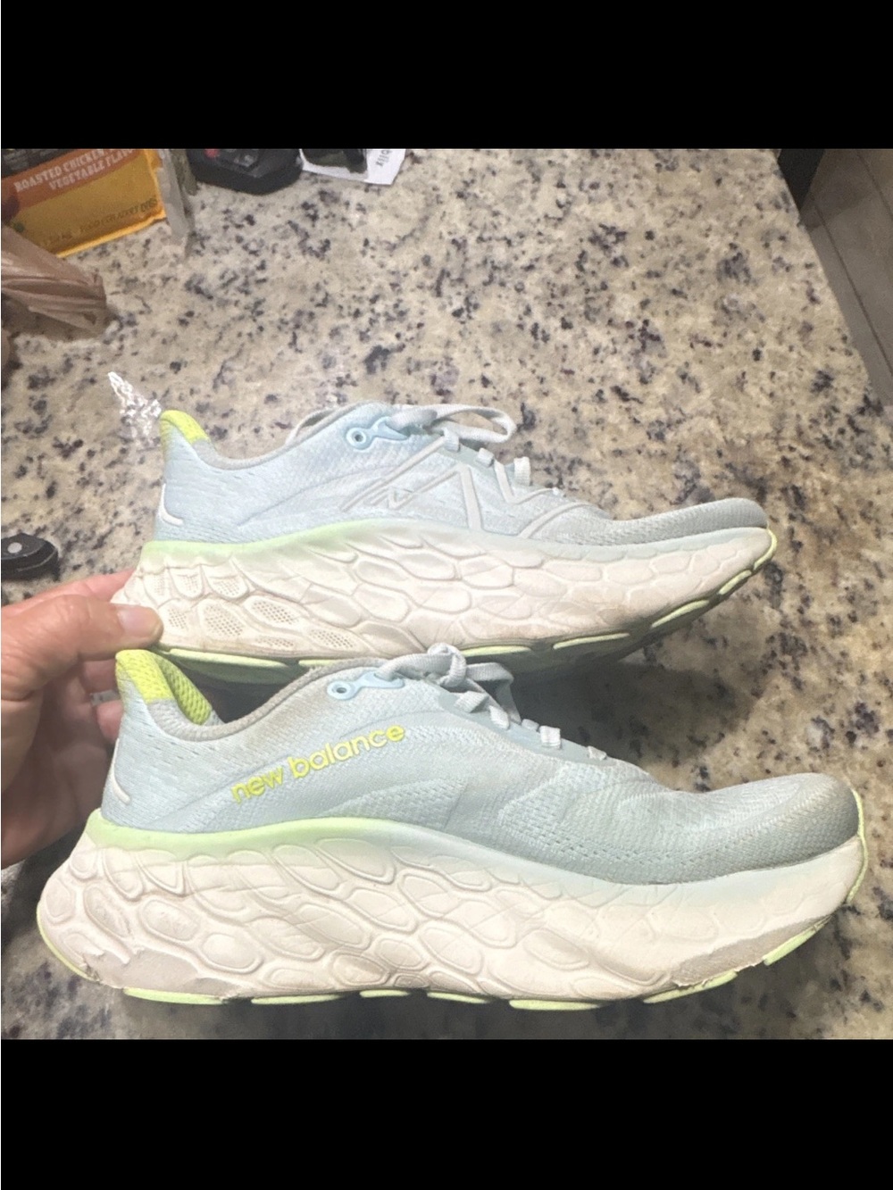 New Balance 1040 Fresh Foam Women's Pale Blue Shoes with Neon Yellow Size W 8.5